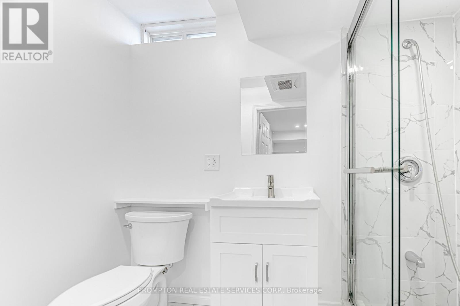 1988 Donald Cousens Parkway, Markham, Ontario  L6B 1J5 - Photo 33 - N12847406