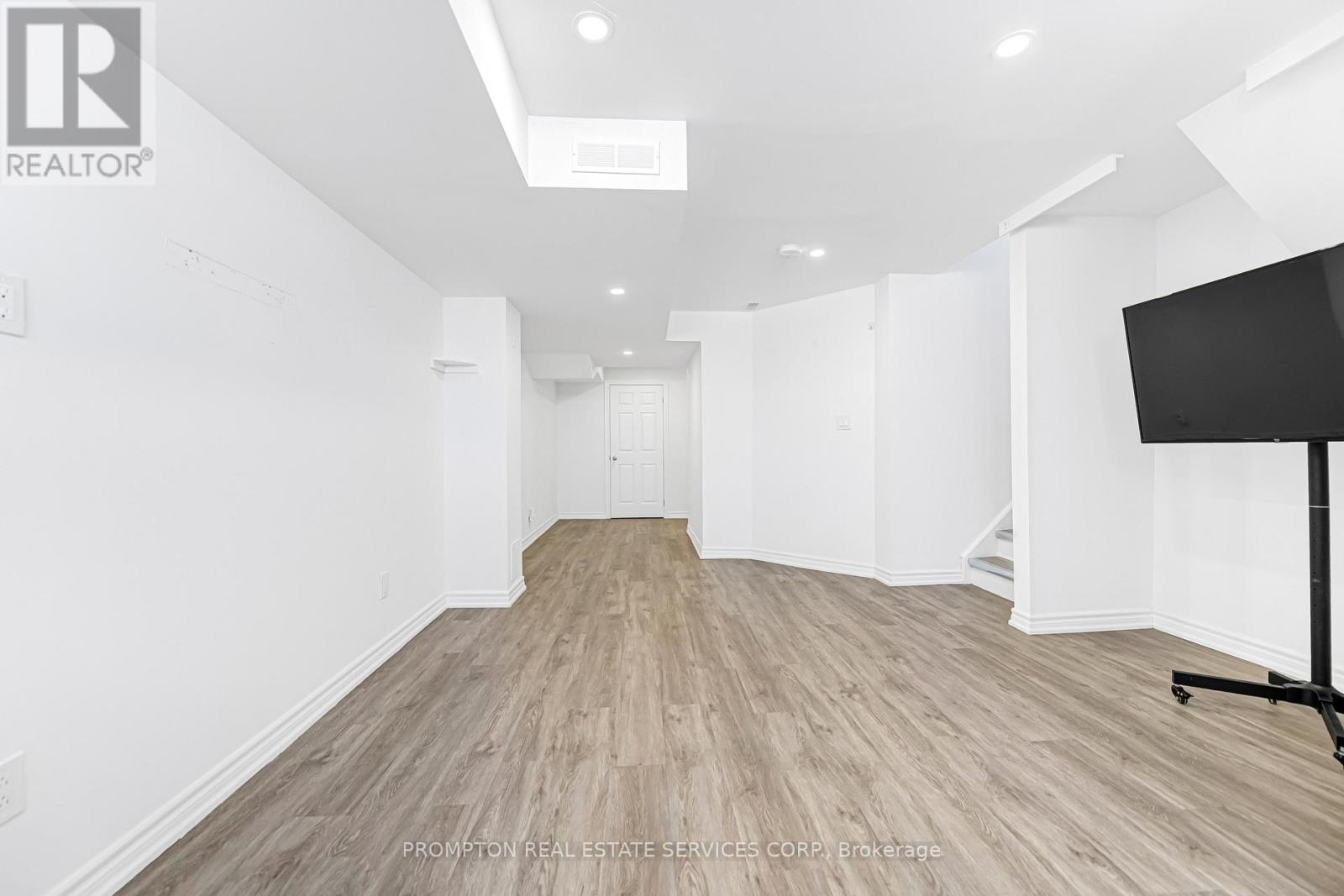 1988 Donald Cousens Parkway, Markham, Ontario  L6B 1J5 - Photo 34 - N12847406