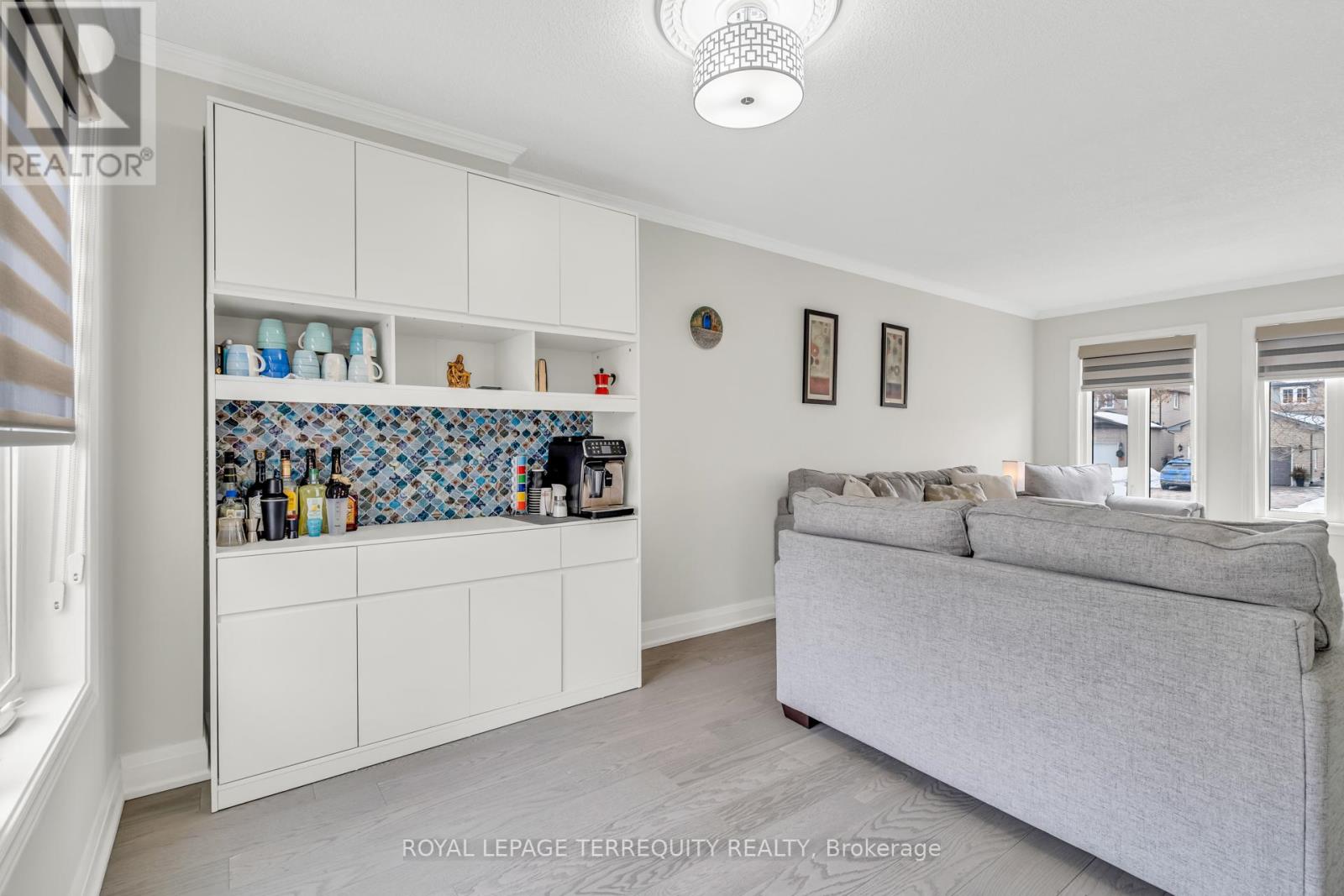 55 Grampian Avenue, Vaughan (Maple), Ontario  L6A 2A1 - Photo 6 - N12847410