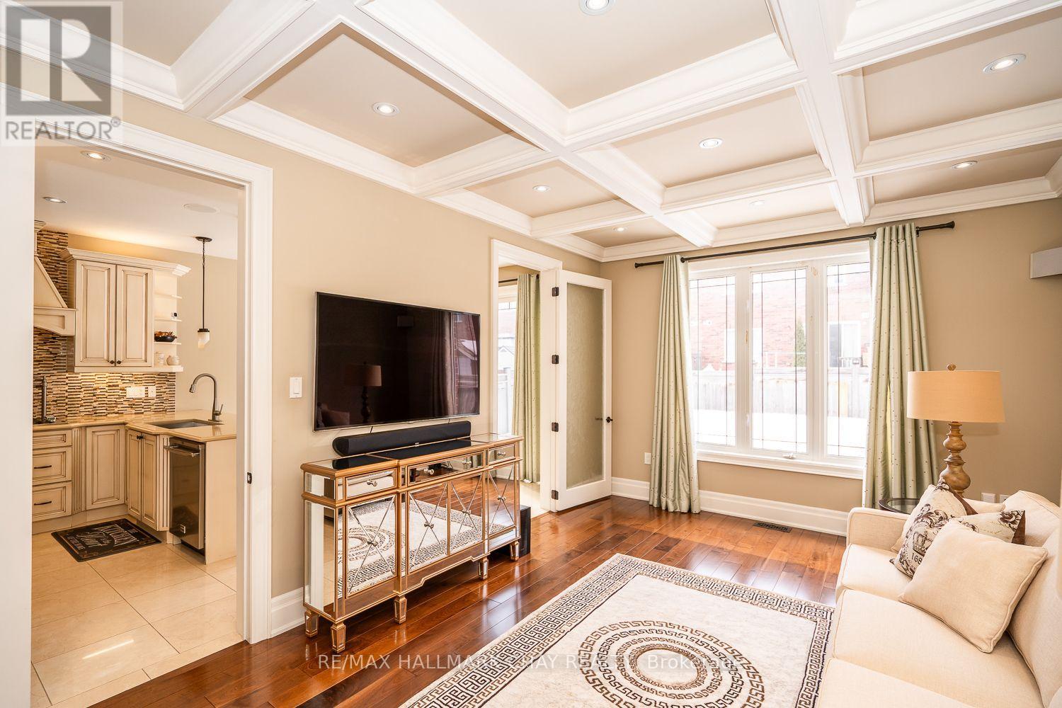 230 King Street S, New Tecumseth, Ontario  L9R 0H6 - Photo 14 - N12847412