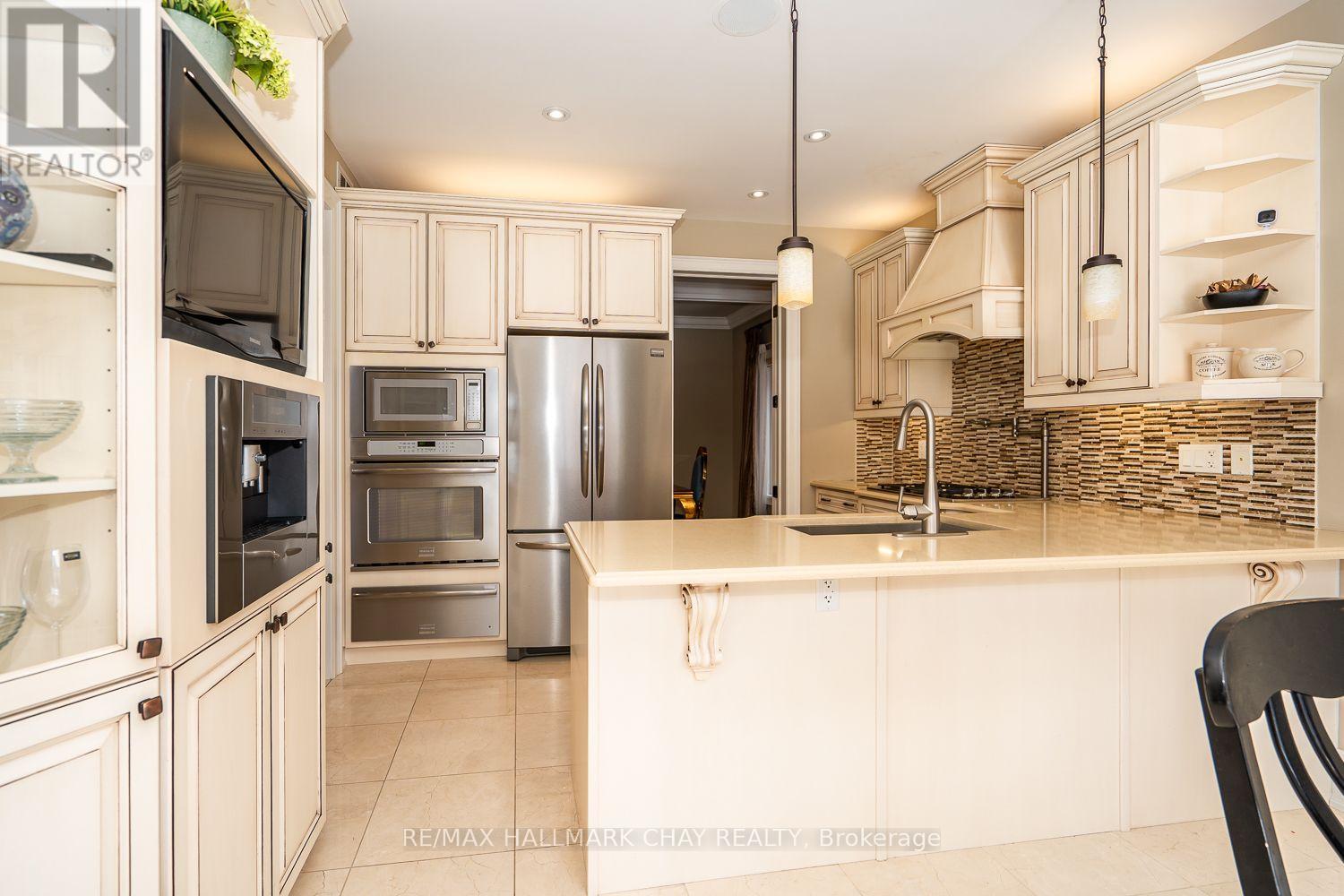 230 King Street S, New Tecumseth, Ontario  L9R 0H6 - Photo 17 - N12847412