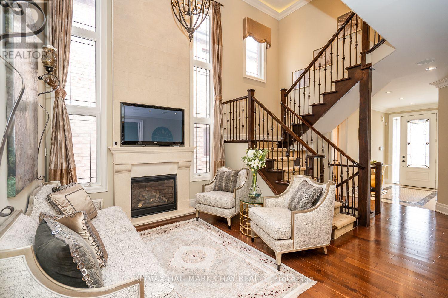 230 King Street S, New Tecumseth, Ontario  L9R 0H6 - Photo 2 - N12847412