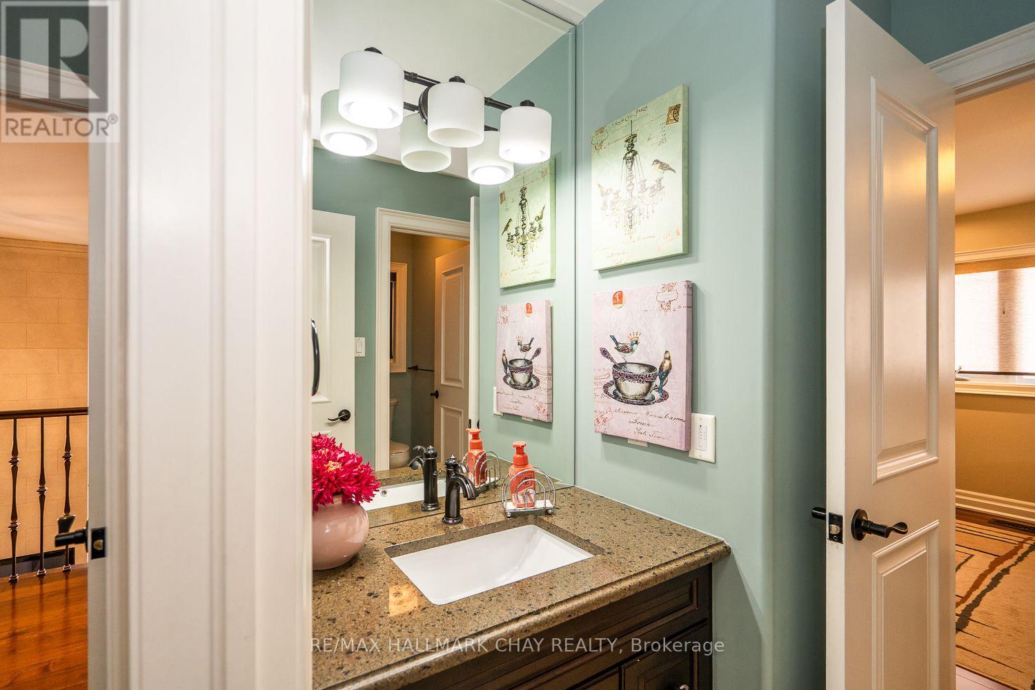 230 King Street S, New Tecumseth, Ontario  L9R 0H6 - Photo 36 - N12847412