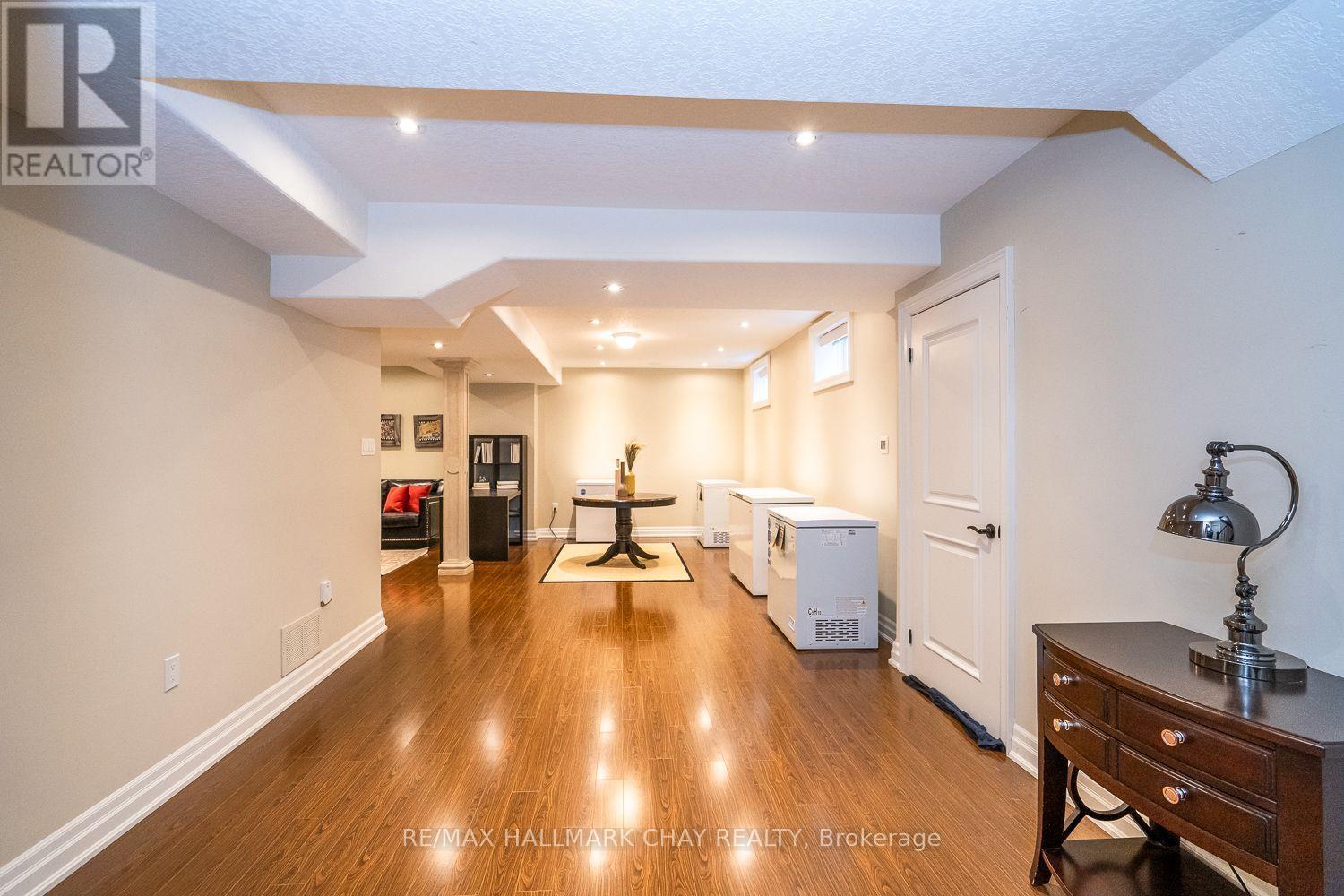 230 King Street S, New Tecumseth, Ontario  L9R 0H6 - Photo 42 - N12847412