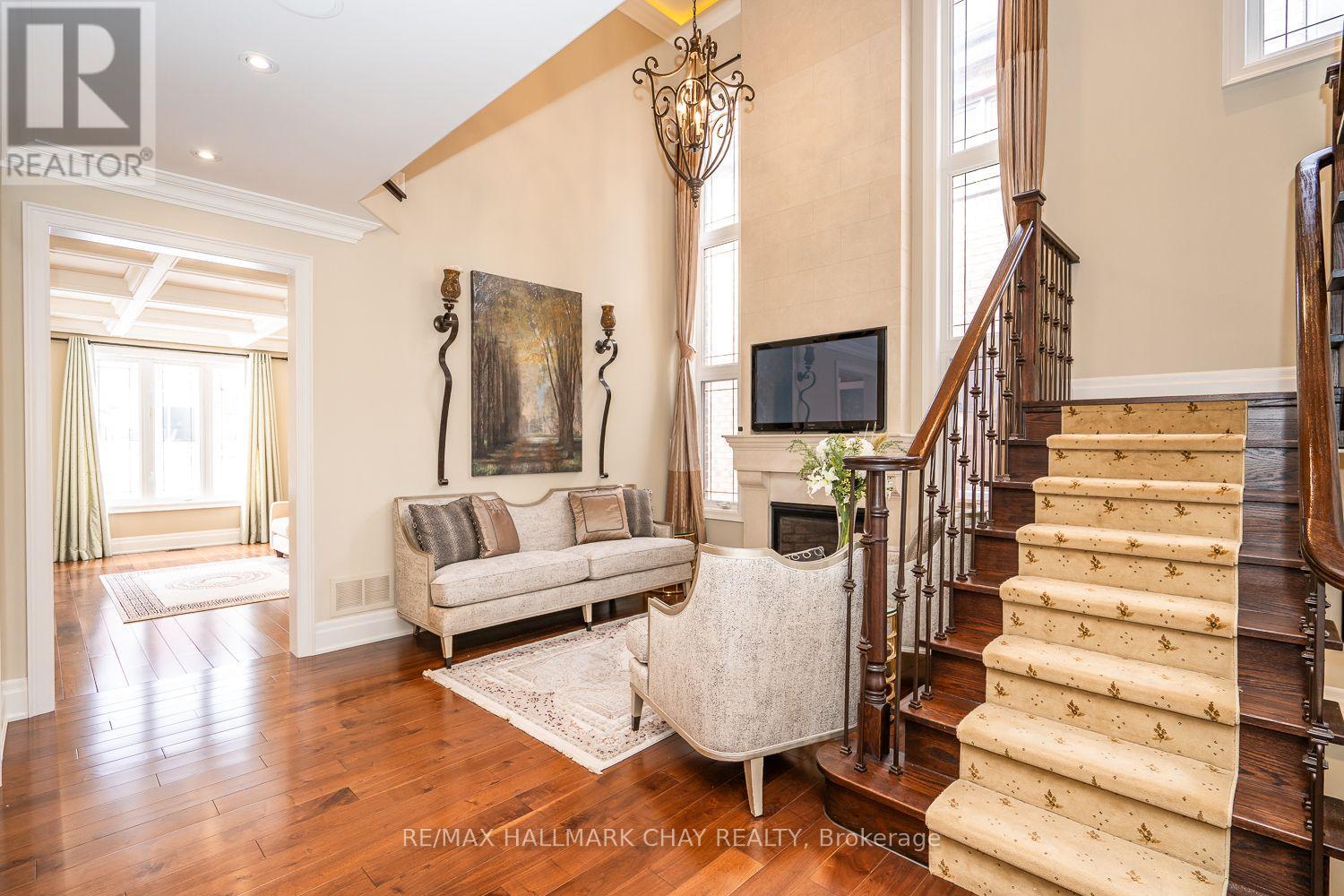 230 King Street S, New Tecumseth, Ontario  L9R 0H6 - Photo 9 - N12847412