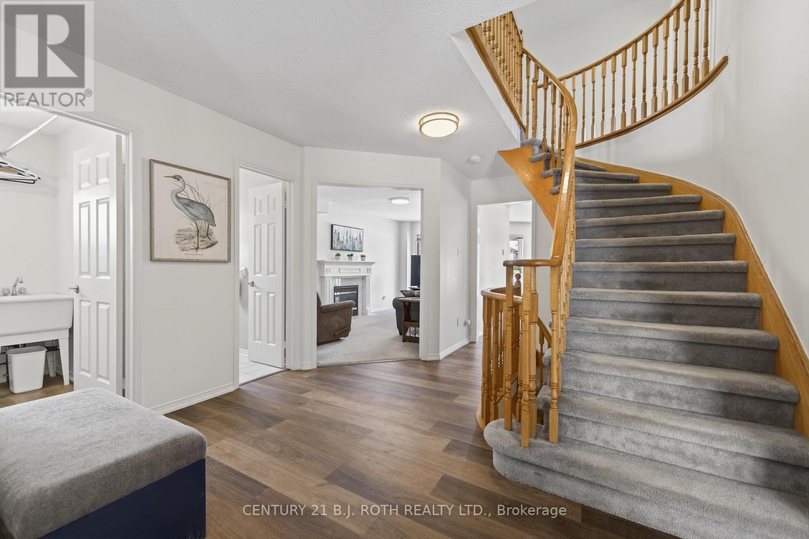 400 Cundles Road W, Barrie (Northwest), Ontario  L4N 7C7 - Photo 3 - S12847398