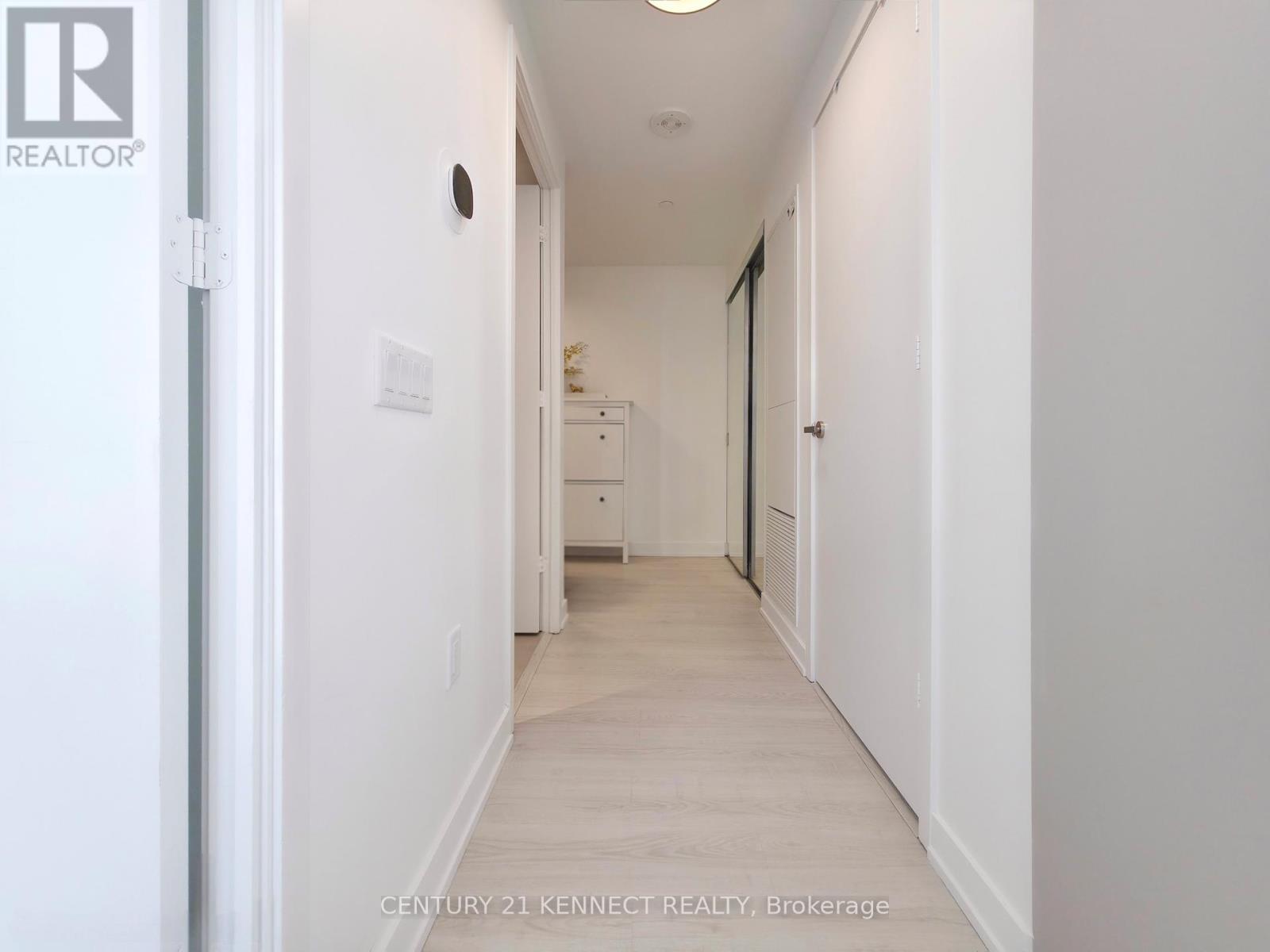 5609 - 3883 Quartz Road, Mississauga, Ontario  L5B 0M4 - Photo 17 - W12847326