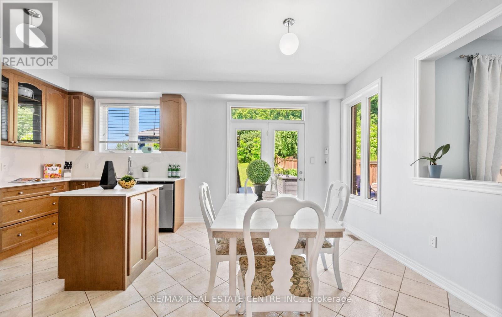 105 Olivia Marie Road, Brampton, Ontario  L6Y 0N1 - Photo 13 - W12847354