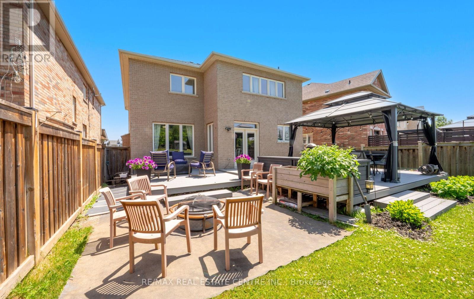 105 Olivia Marie Road, Brampton, Ontario  L6Y 0N1 - Photo 33 - W12847354