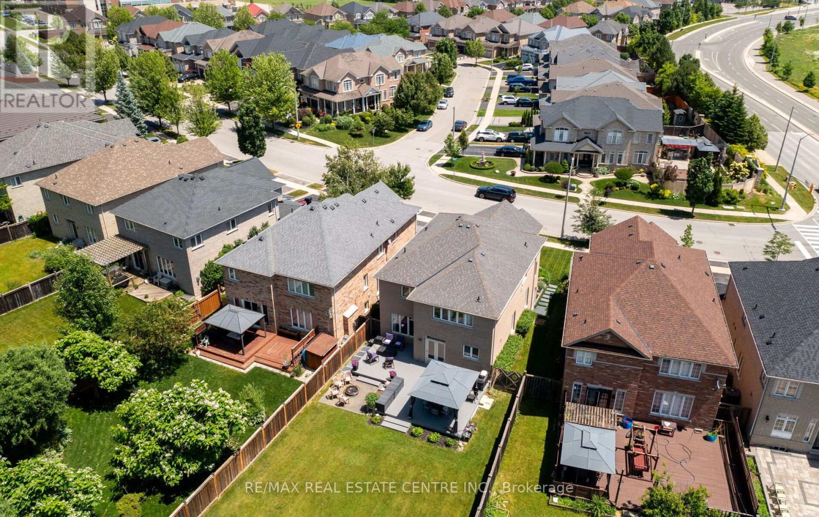 105 Olivia Marie Road, Brampton, Ontario  L6Y 0N1 - Photo 41 - W12847354