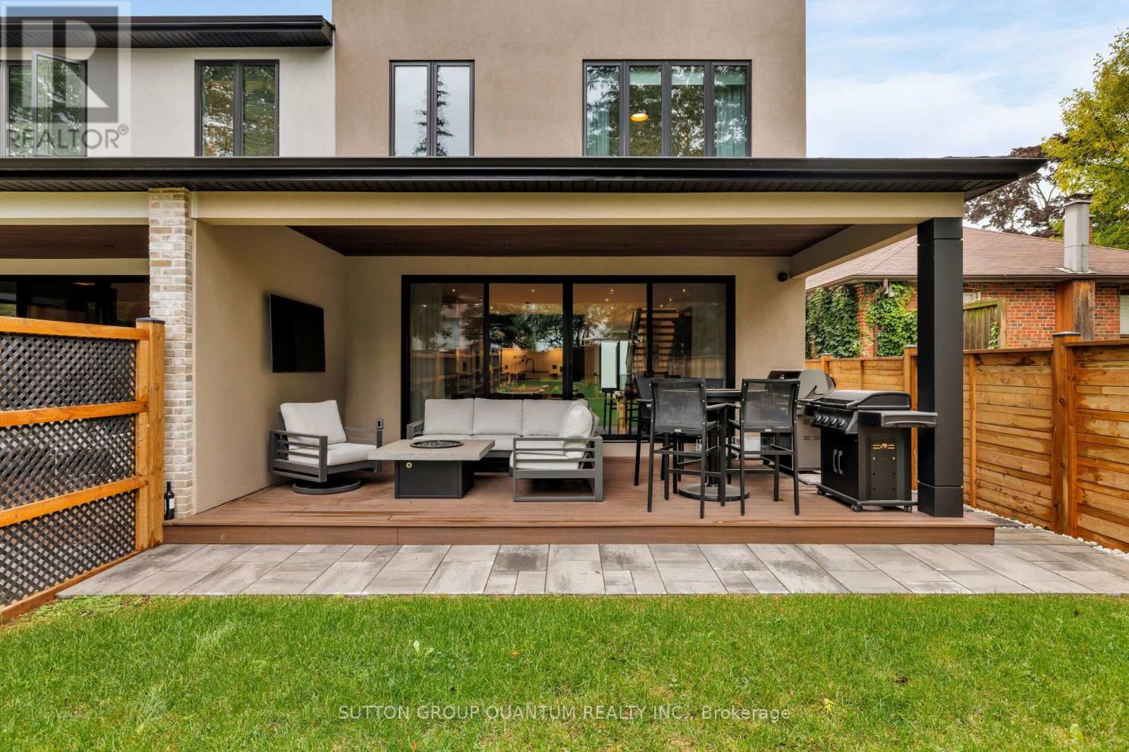 20a Broadview Avenue, Mississauga, Ontario  L5H 2S9 - Photo 14 - W12847426