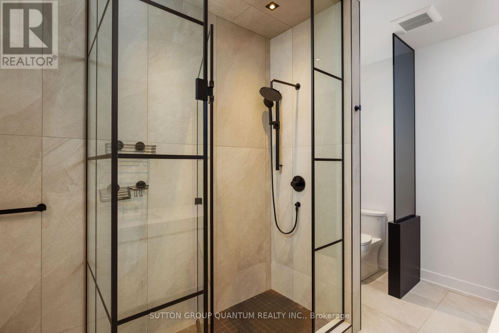 20a Broadview Avenue, Mississauga, Ontario  L5H 2S9 - Photo 24 - W12847426