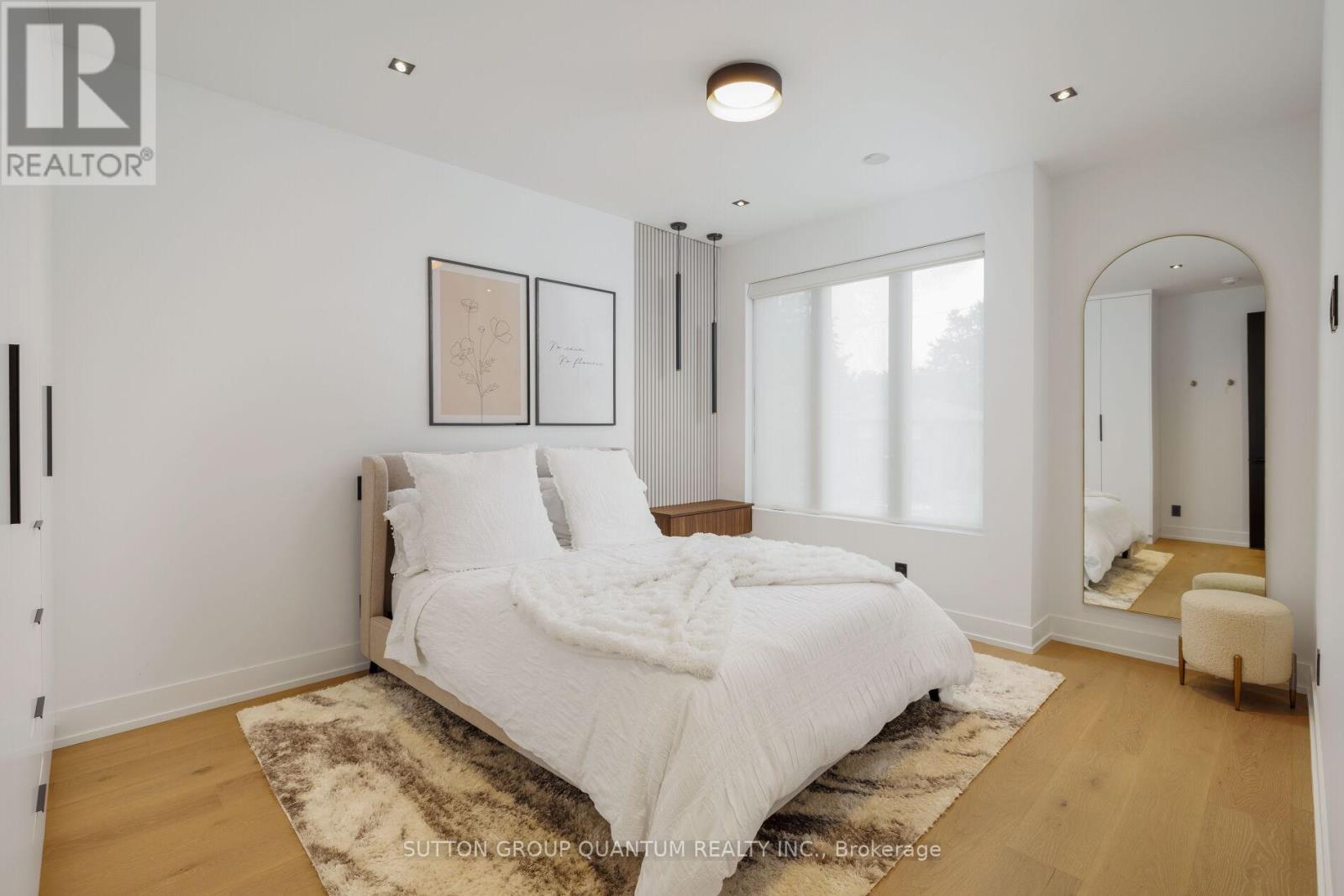 20a Broadview Avenue, Mississauga, Ontario  L5H 2S9 - Photo 32 - W12847426