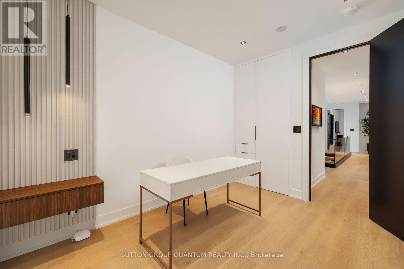 20a Broadview Avenue, Mississauga, Ontario  L5H 2S9 - Photo 35 - W12847426