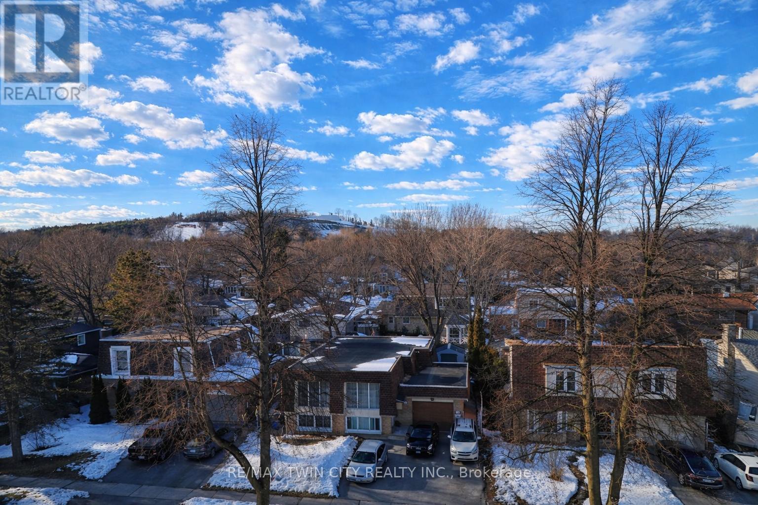 72 Manor Drive, Kitchener, Ontario  N2A 2V1 - Photo 43 - X12847338