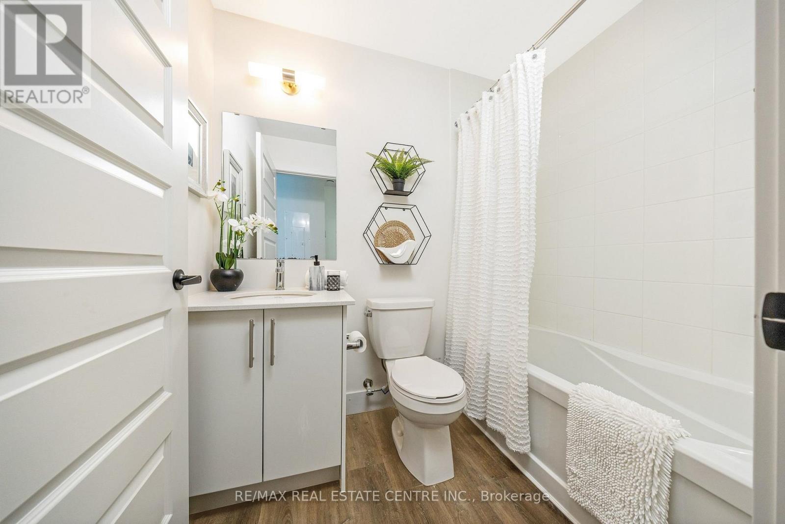 407 - 1201 Lackner Place, Kitchener, Ontario  N2A 0L4 - Photo 7 - X12847358