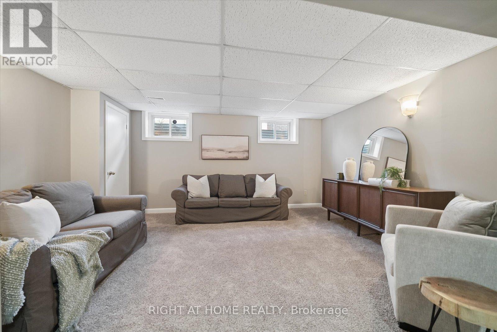 7 Banbury Court, Aurora, Ontario  L4G 3M8 - Photo 25 - N12837960