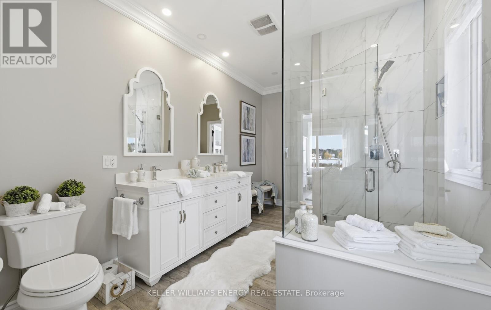 216 Southcrest Drive, Kawartha Lakes, Ontario  L0C 1G0 - Photo 25 - X12847520