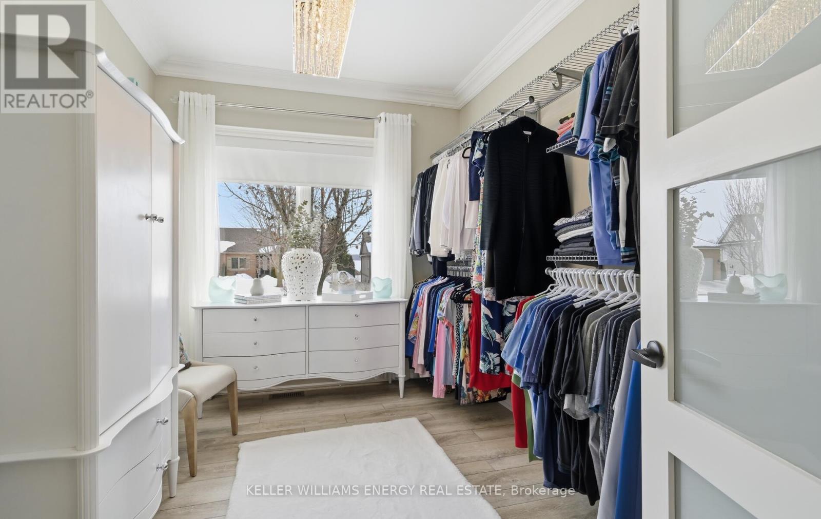 216 Southcrest Drive, Kawartha Lakes, Ontario  L0C 1G0 - Photo 26 - X12847520