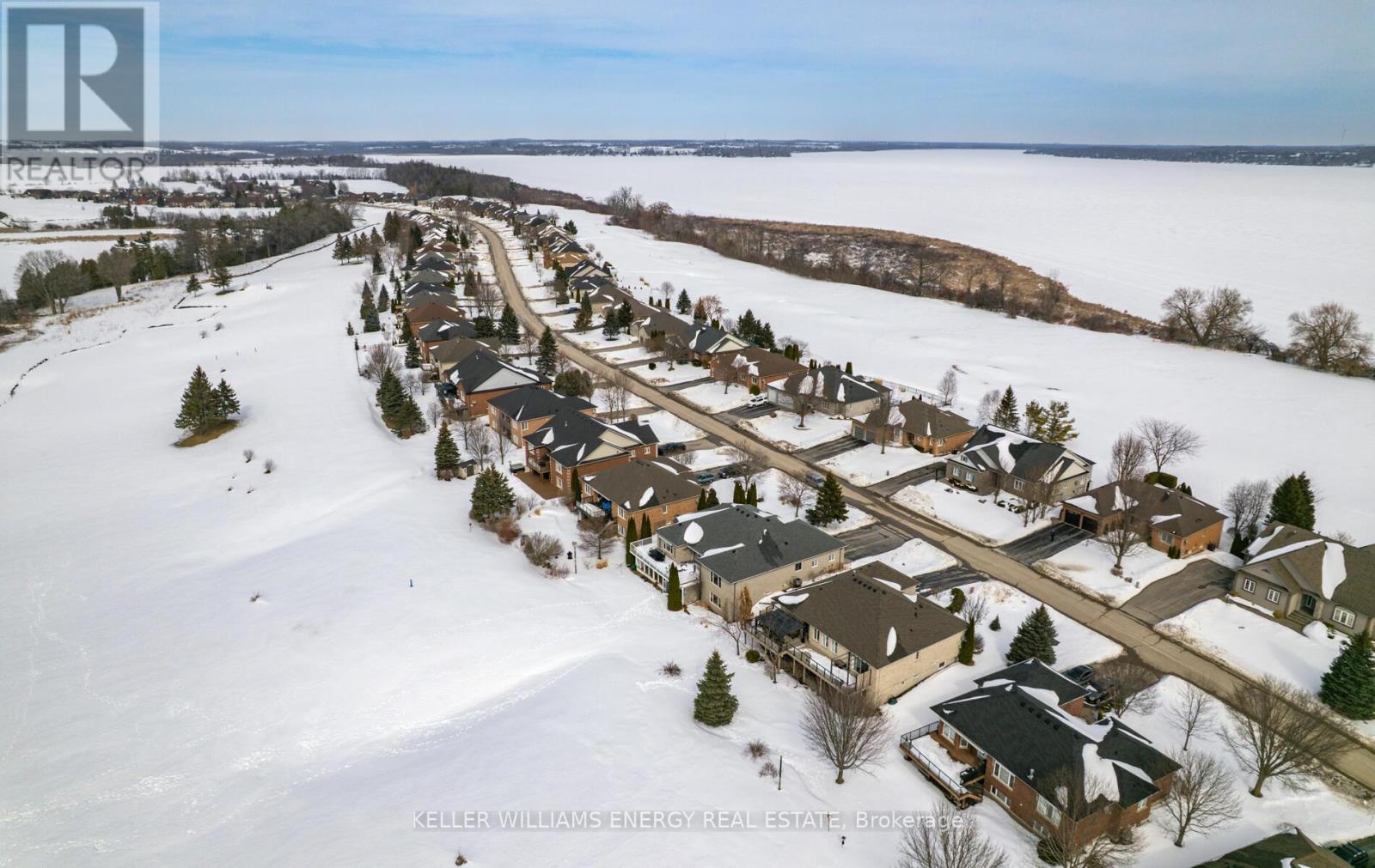 216 Southcrest Drive, Kawartha Lakes, Ontario  L0C 1G0 - Photo 45 - X12847520