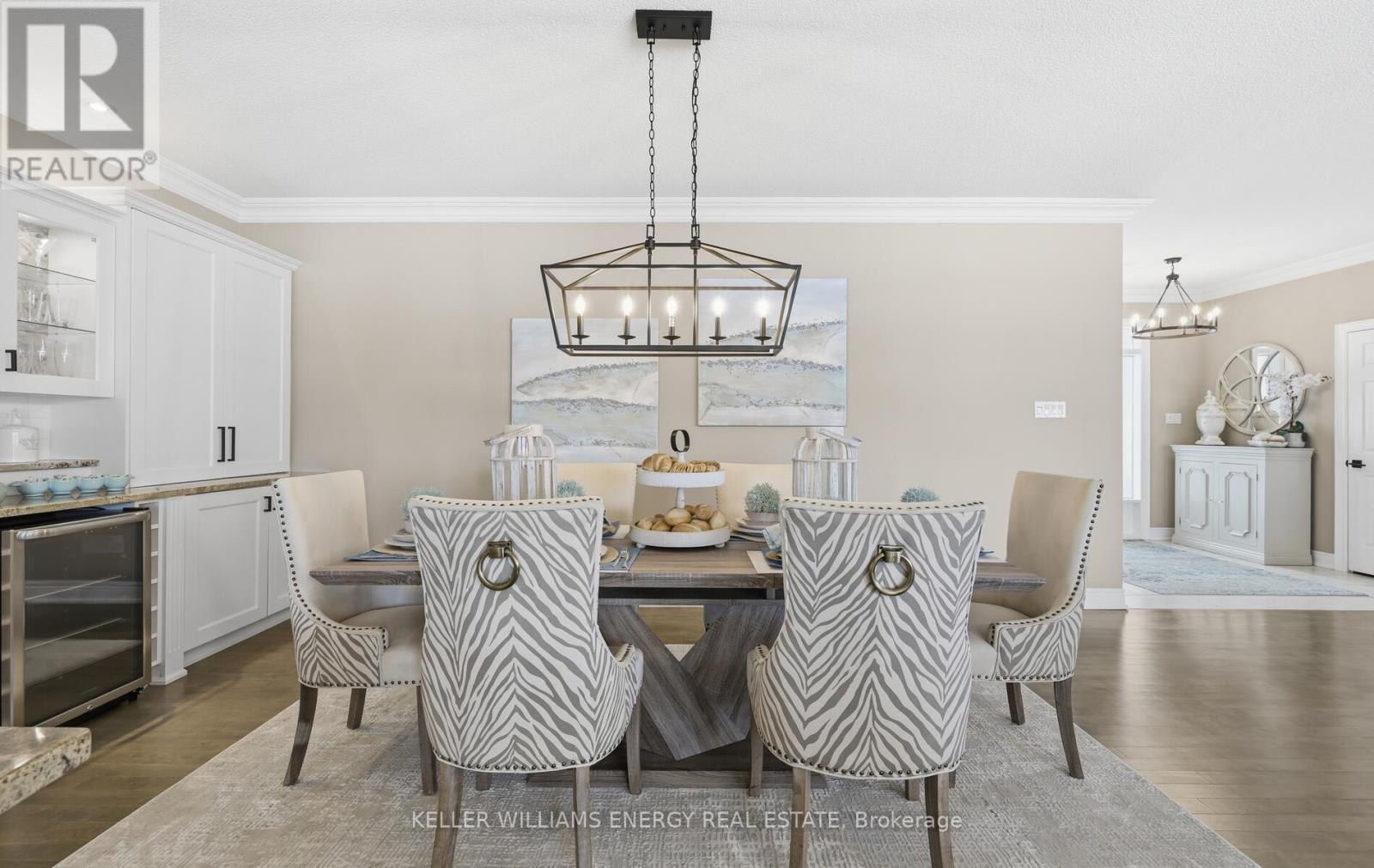 216 Southcrest Drive, Kawartha Lakes, Ontario  L0C 1G0 - Photo 7 - X12847520