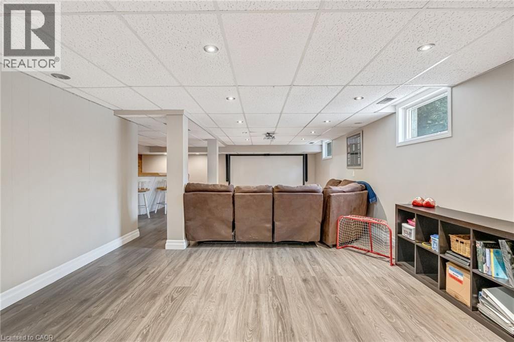 30 Carl Crescent, Waterdown, Ontario  L8B 0G5 - Photo 35 - 40809178