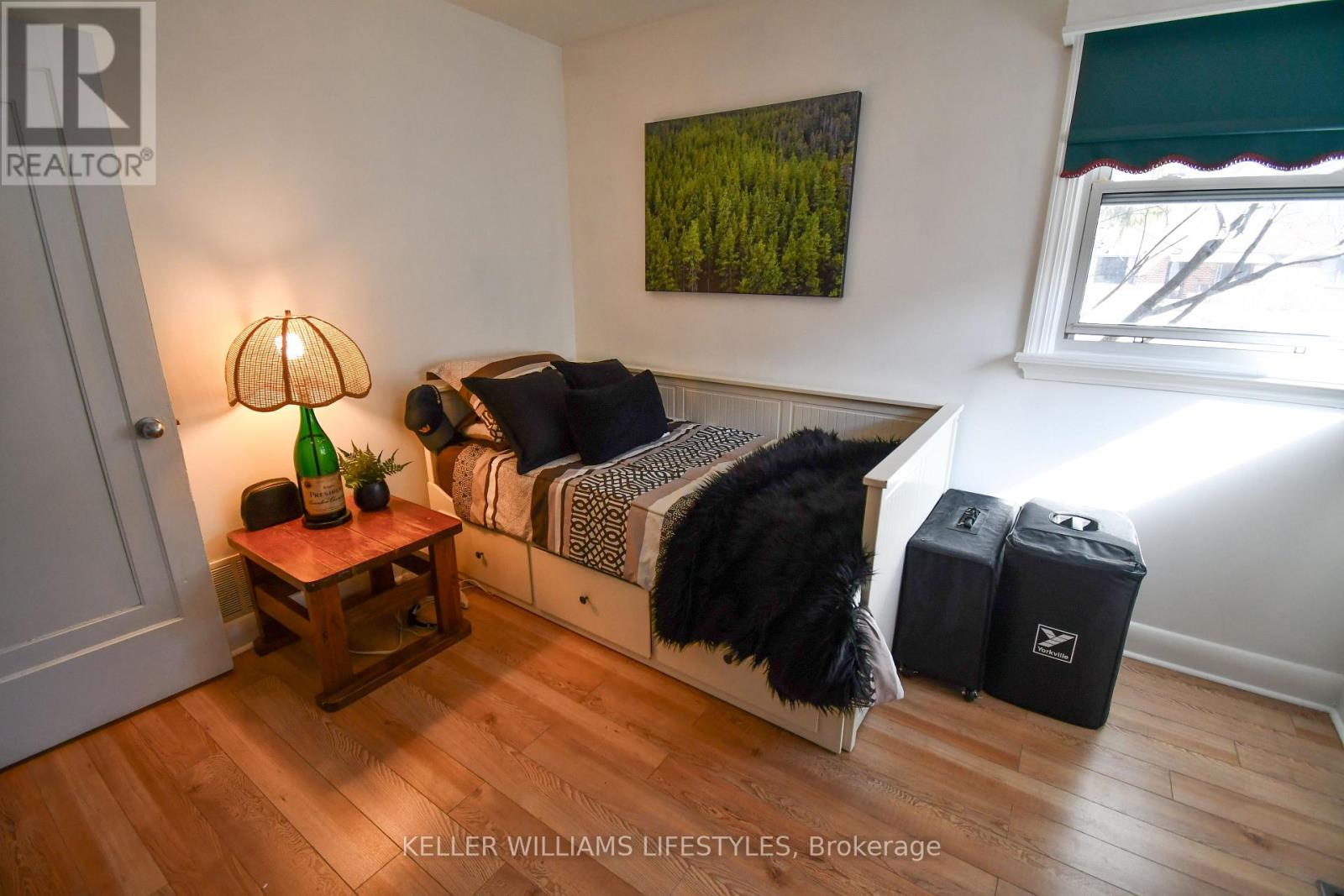 345 Glenrose Drive, London South, Ontario  N6K 2A9 - Photo 23 - X12847444