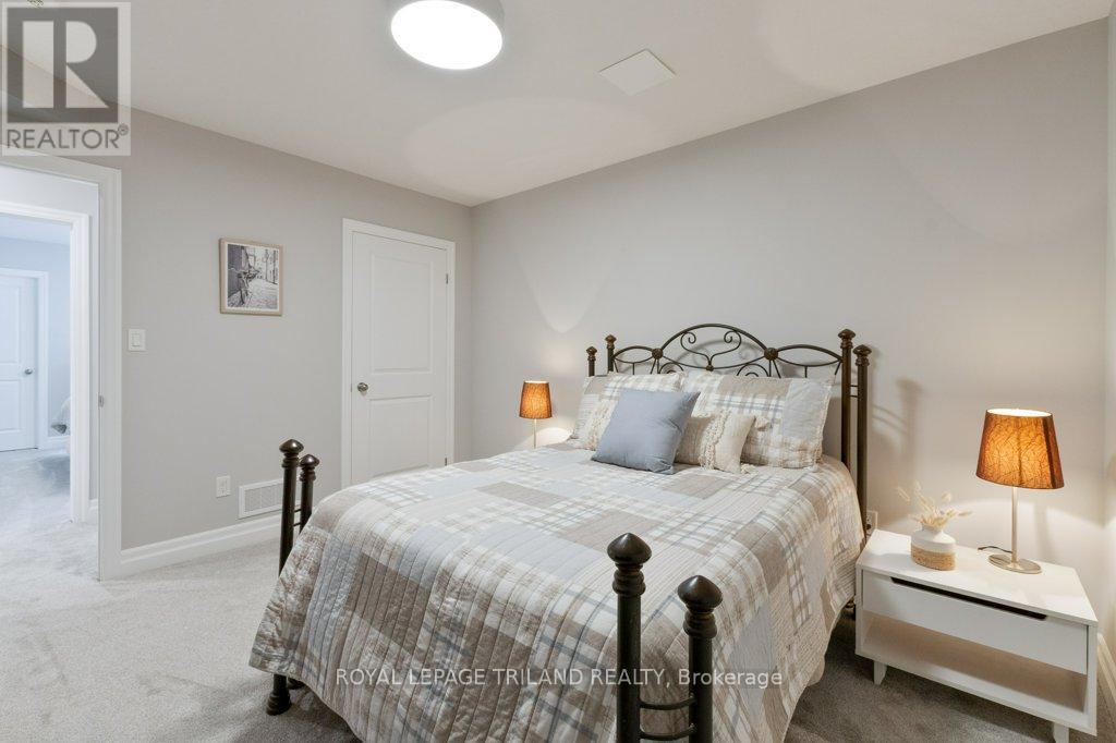 252 Renaissance Drive, St. Thomas, Ontario  N5R 0P9 - Photo 37 - X12847454