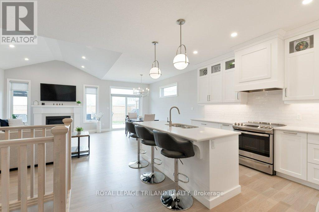 252 Renaissance Drive, St. Thomas, Ontario  N5R 0P9 - Photo 6 - X12847454