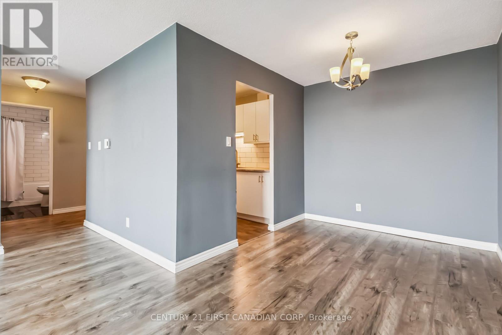 1215 - 45 Pond Mills Road, London South, Ontario  N5Z 4W5 - Photo 13 - X12847494