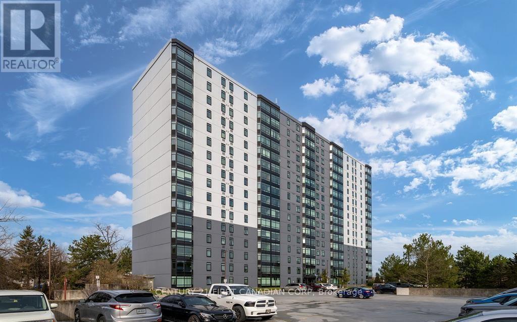 1215 - 45 Pond Mills Road, London South, Ontario  N5Z 4W5 - Photo 3 - X12847494