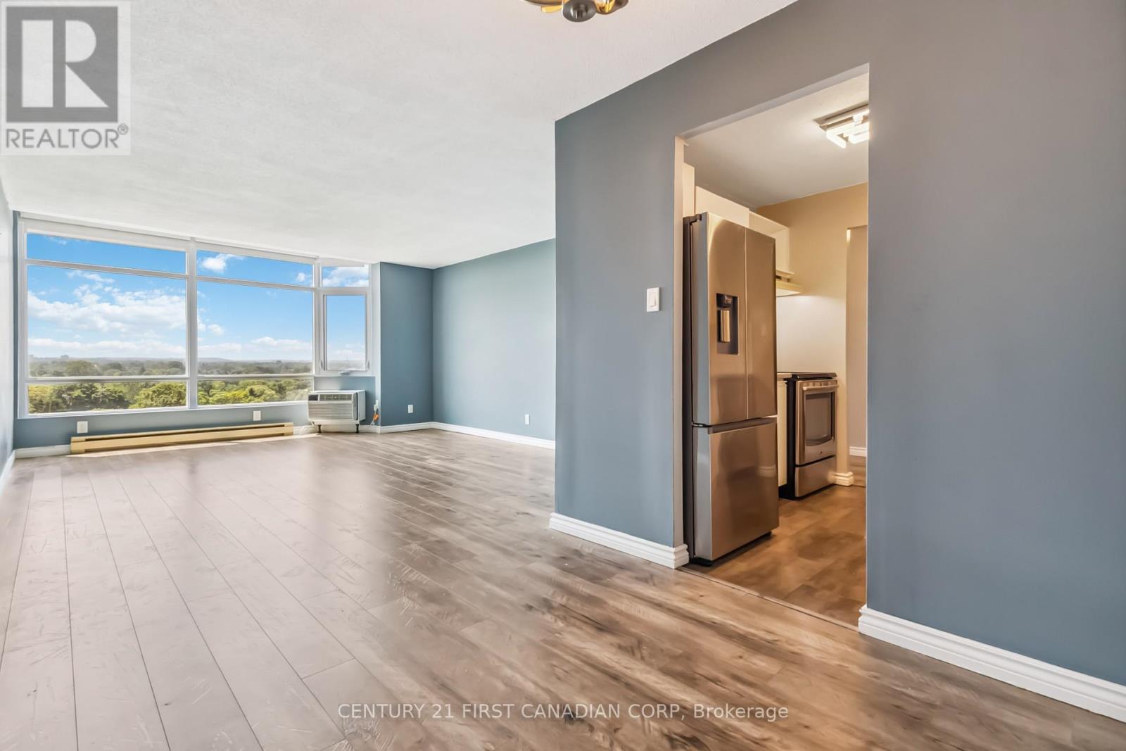 1215 - 45 Pond Mills Road, London South, Ontario  N5Z 4W5 - Photo 9 - X12847494