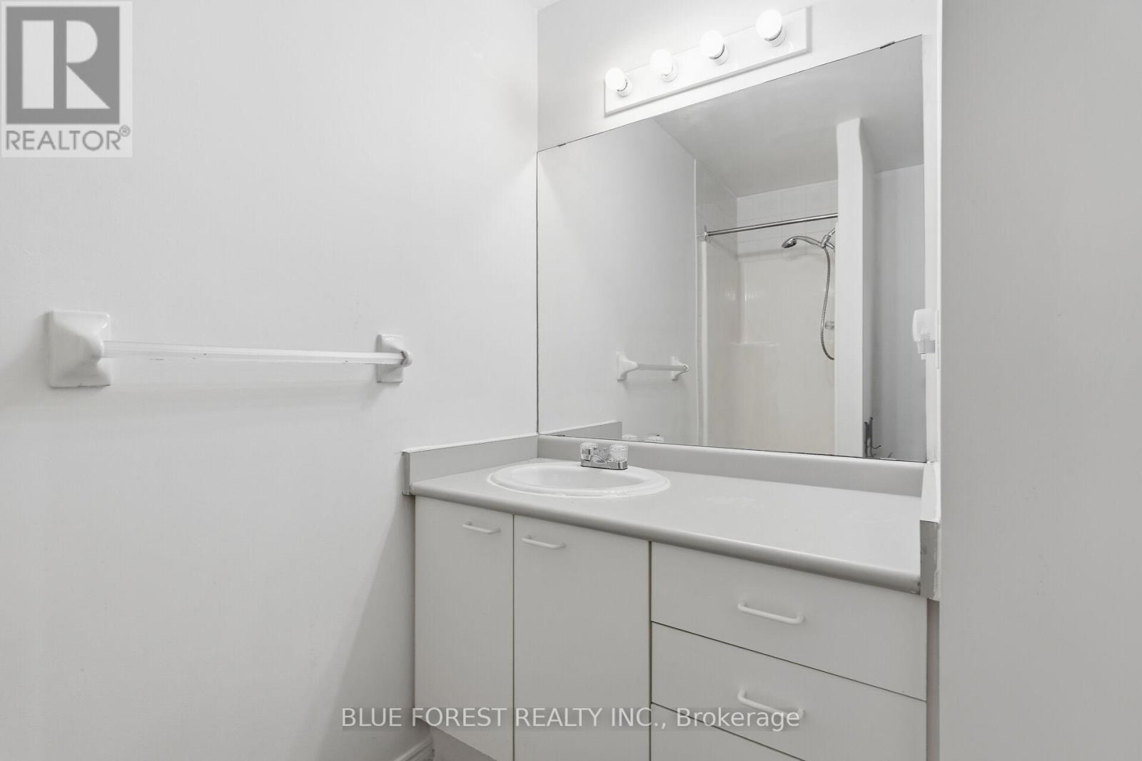 610 - 30 Chapman Court, London North, Ontario  N6G 4Y4 - Photo 26 - X12847522