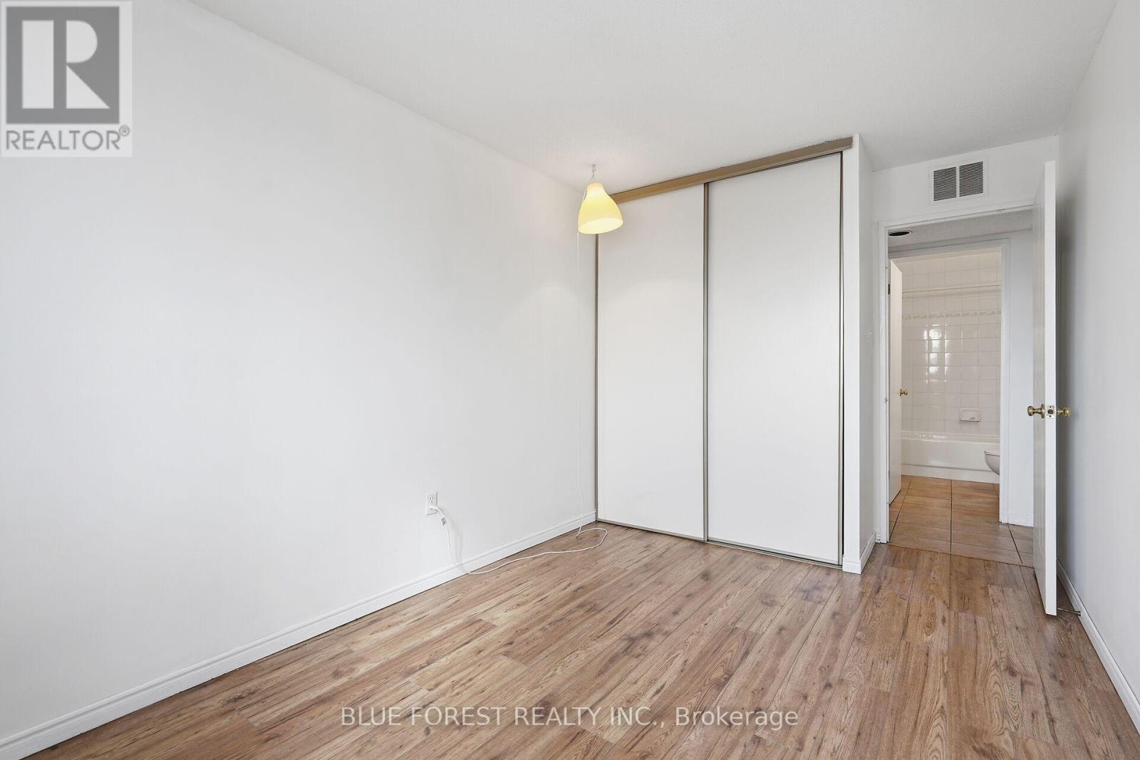 610 - 30 Chapman Court, London North, Ontario  N6G 4Y4 - Photo 28 - X12847522