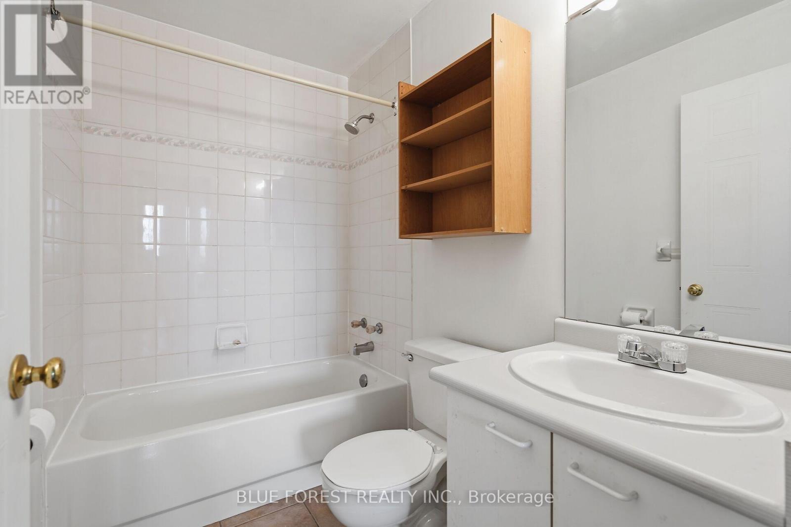 610 - 30 Chapman Court, London North, Ontario  N6G 4Y4 - Photo 30 - X12847522