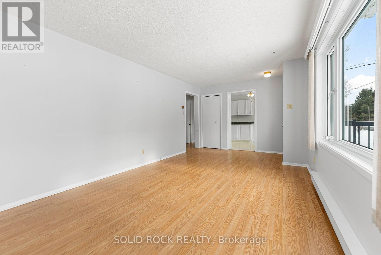 2345 Fitzroy Street, Ottawa, Ontario  K0A 1X0 - Photo 10 - X12847484