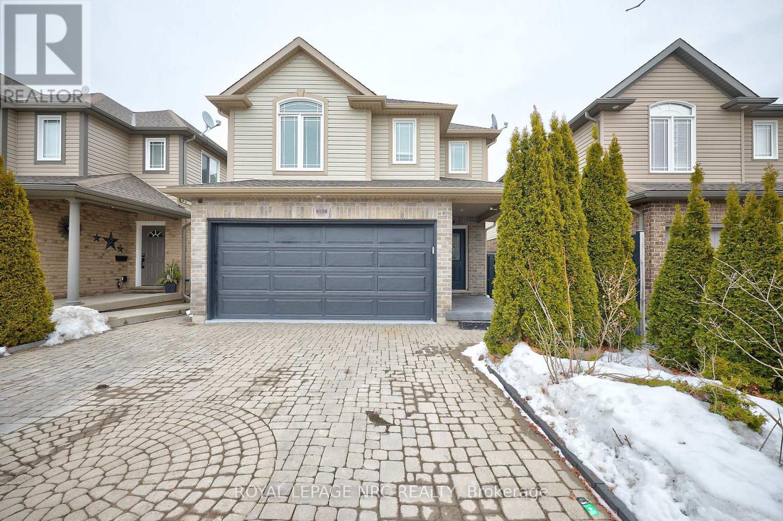 6556 Mary Drive, Niagara Falls, Ontario  L2H 0B5 - Photo 2 - X12847462