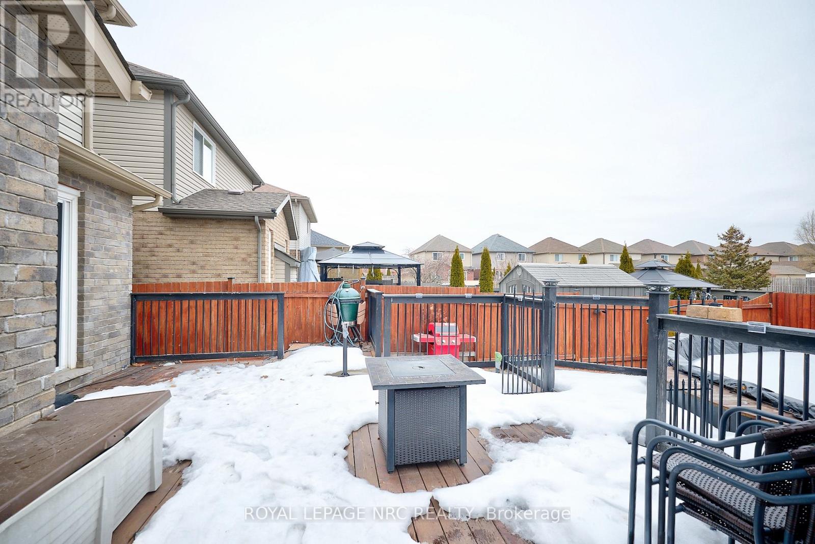 6556 Mary Drive, Niagara Falls, Ontario  L2H 0B5 - Photo 39 - X12847462