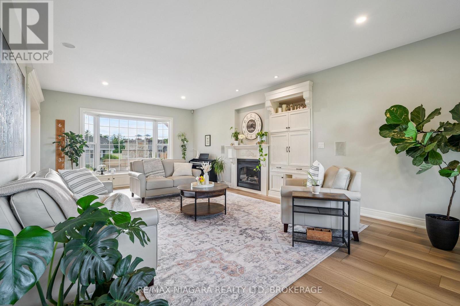 2231 Seventh Street, St. Catharines, Ontario  L2R 6P7 - Photo 13 - X12847496