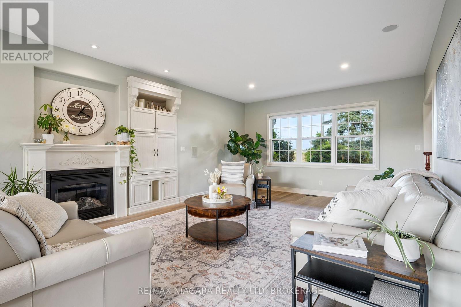 2231 Seventh Street, St. Catharines, Ontario  L2R 6P7 - Photo 14 - X12847496