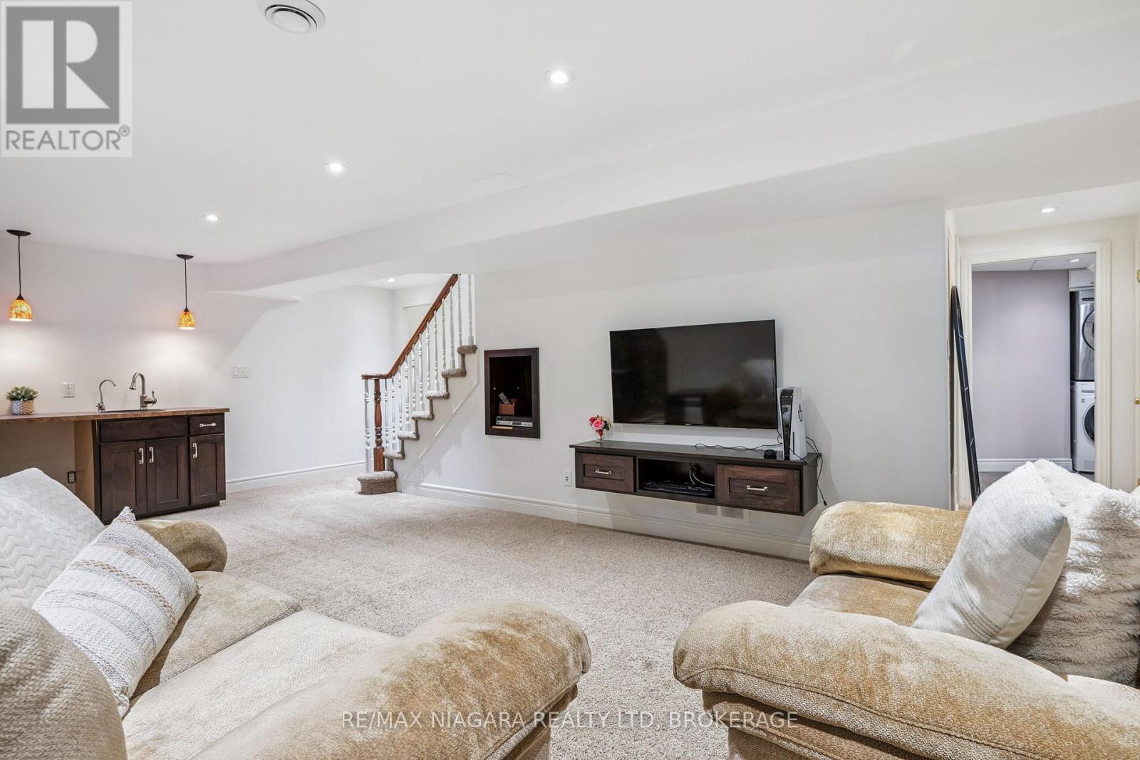 2231 Seventh Street, St. Catharines, Ontario  L2R 6P7 - Photo 35 - X12847496