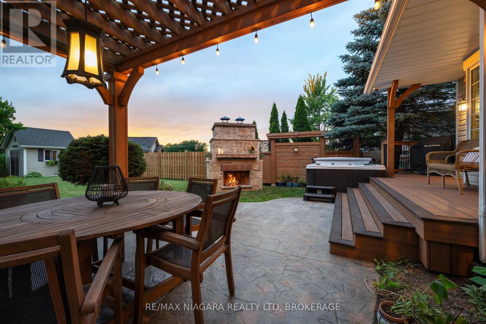 2231 Seventh Street, St. Catharines, Ontario  L2R 6P7 - Photo 39 - X12847496