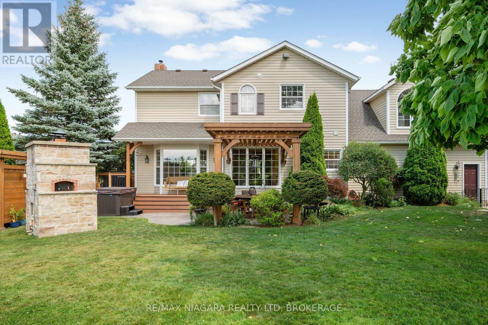 2231 Seventh Street, St. Catharines, Ontario  L2R 6P7 - Photo 8 - X12847496