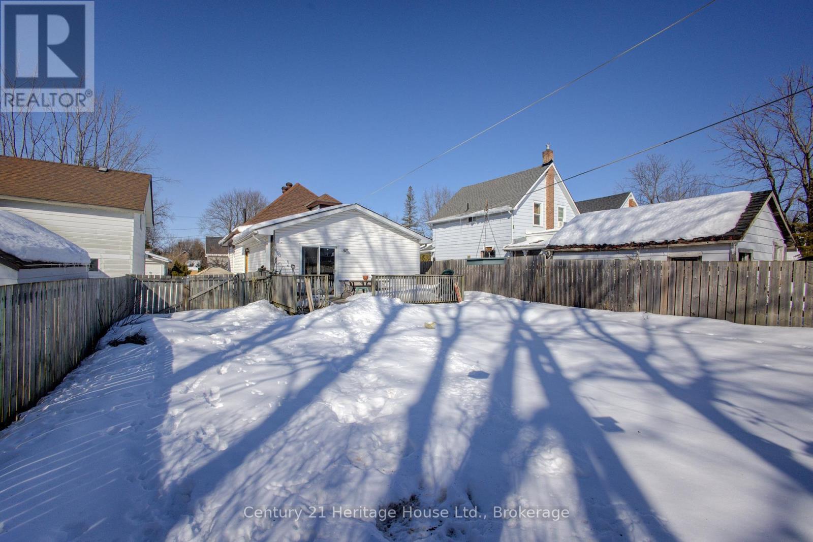 657 7th A Street E, Owen Sound, Ontario  N4K 1K4 - Photo 27 - X12847452
