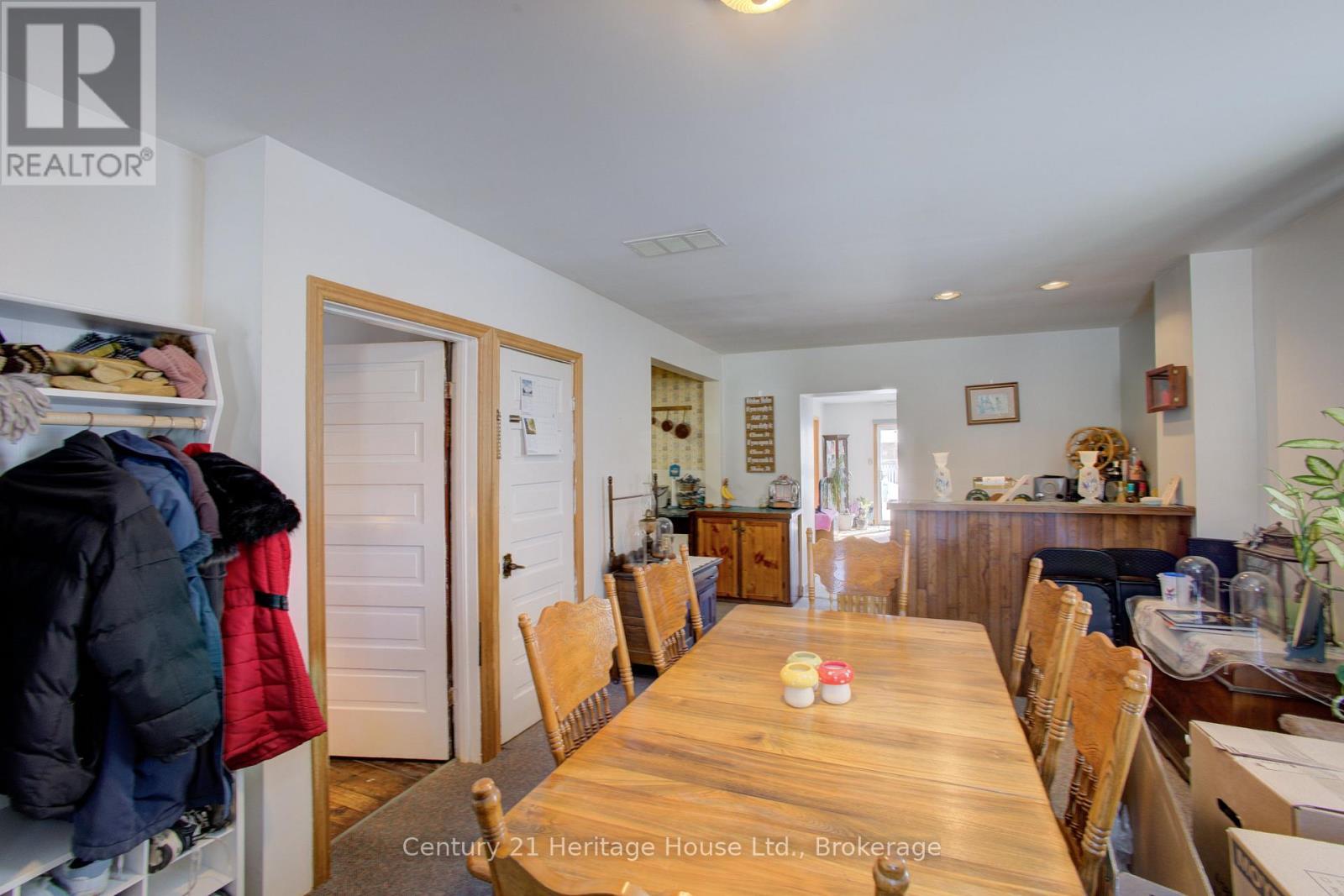 657 7th A Street E, Owen Sound, Ontario  N4K 1K4 - Photo 6 - X12847452