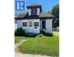 657 7TH A STREET E, owen sound, Ontario