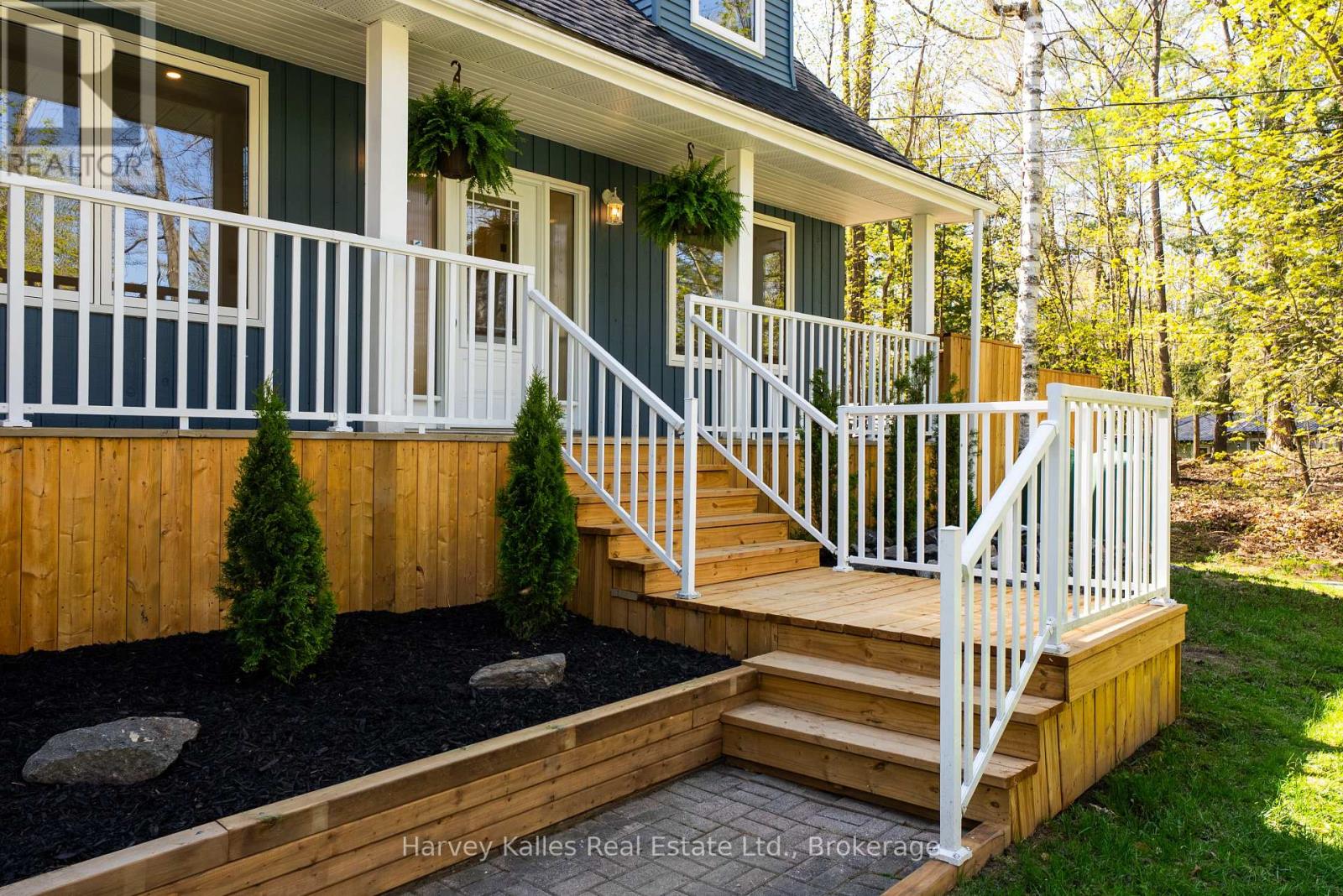 21 Todholm Drive, Muskoka Lakes, Ontario  P0B 1J0 - Photo 3 - X12847468