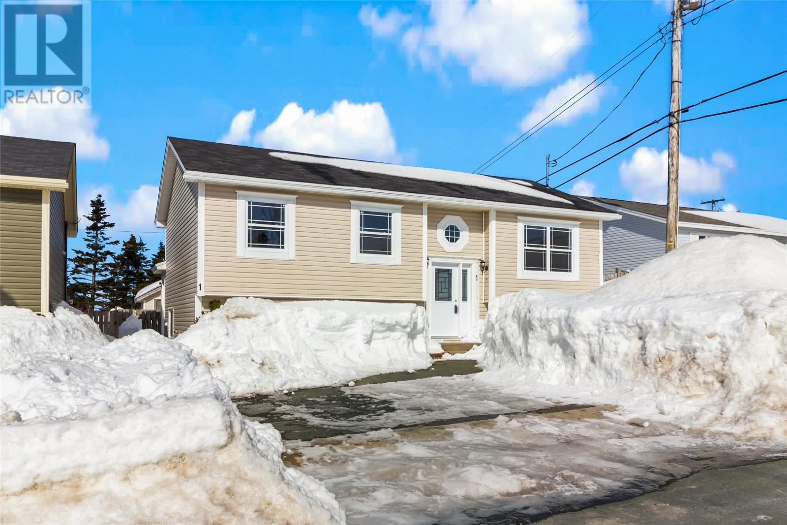 1 Elmcliffe Street, Mount Pearl, Newfoundland & Labrador  A1N 4N6 - Photo 1 - 1294978