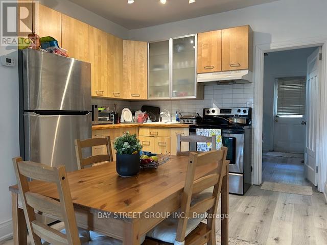 Unit 1 - 693 Woodbine Avenue, Toronto, Ontario  M4E 2J4 - Photo 5 - E12847438