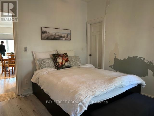 Unit 1 - 693 Woodbine Avenue, Toronto, Ontario  M4E 2J4 - Photo 7 - E12847438